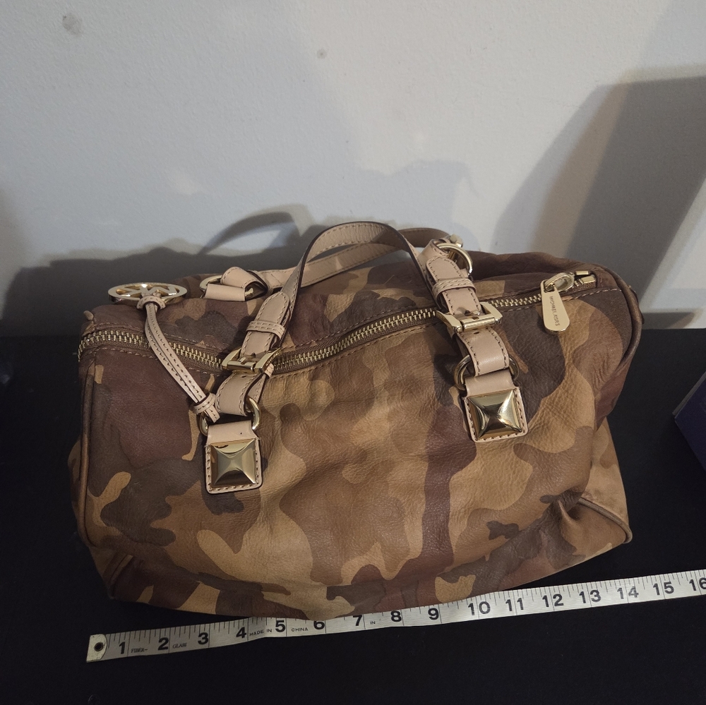Michael Kors Camouflage Leather Shoulder Bag - Picture 9 of 10
